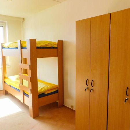 Km House Cerny Most Hostel Praga Zewnętrze zdjęcie