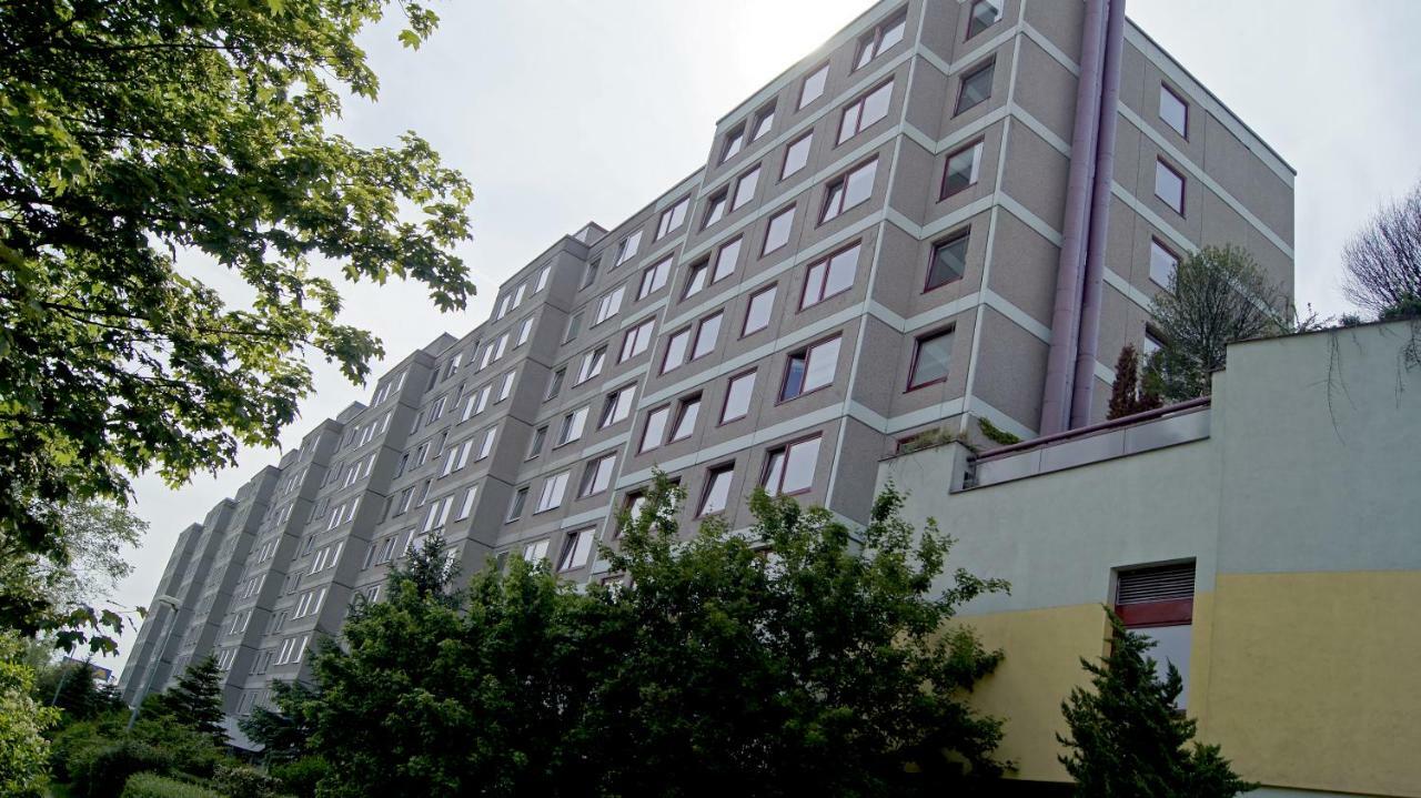 Km House Cerny Most Hostel Praga Zewnętrze zdjęcie
