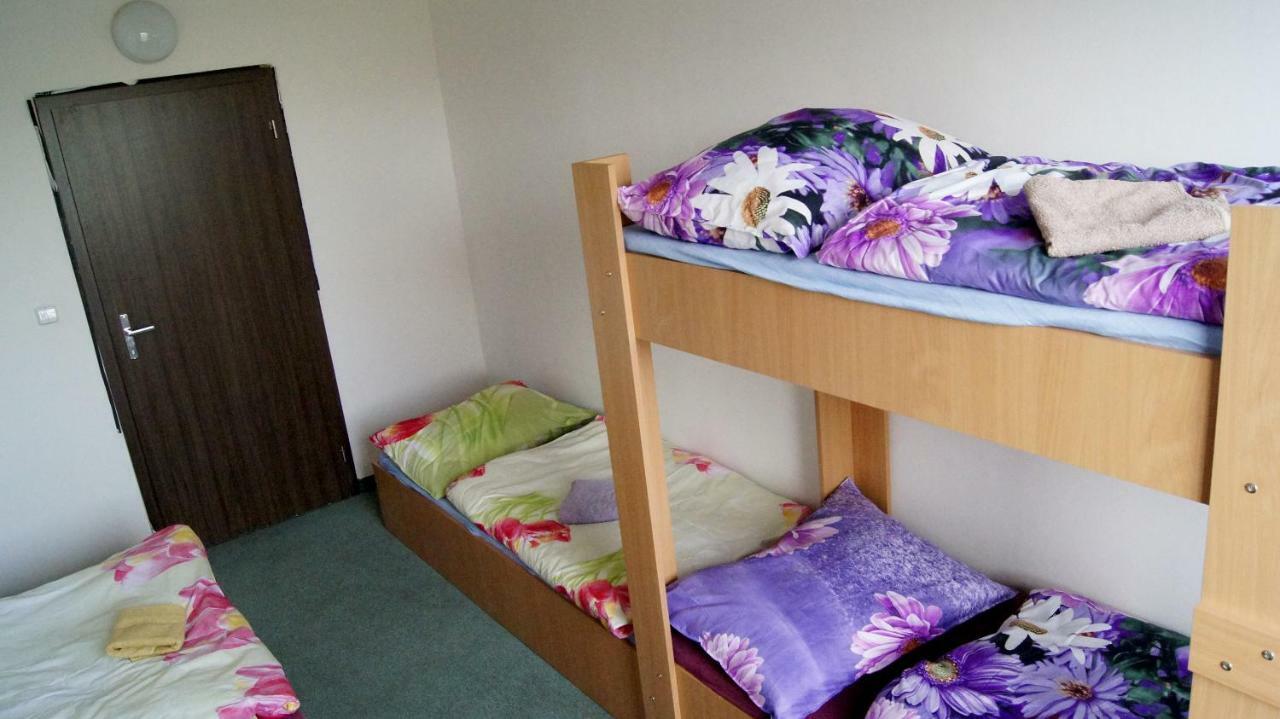 Km House Cerny Most Hostel Praga Zewnętrze zdjęcie